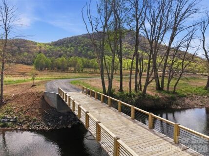 TBD Highland River Parkway