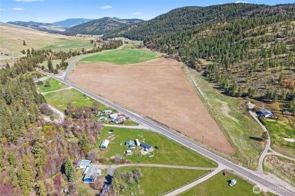 37 Cedonia-Addy Road