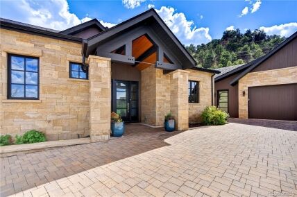633 Perry Ridge