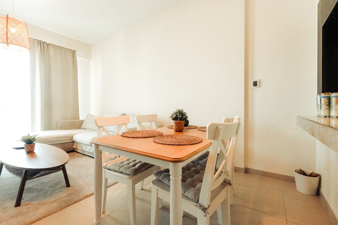 Contemporary real estate building