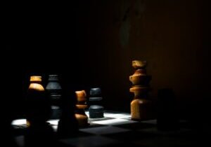 Minimalist photo of a single chess piece strategically positioned to win a game, symbolizing a clear advantage in a negoti...